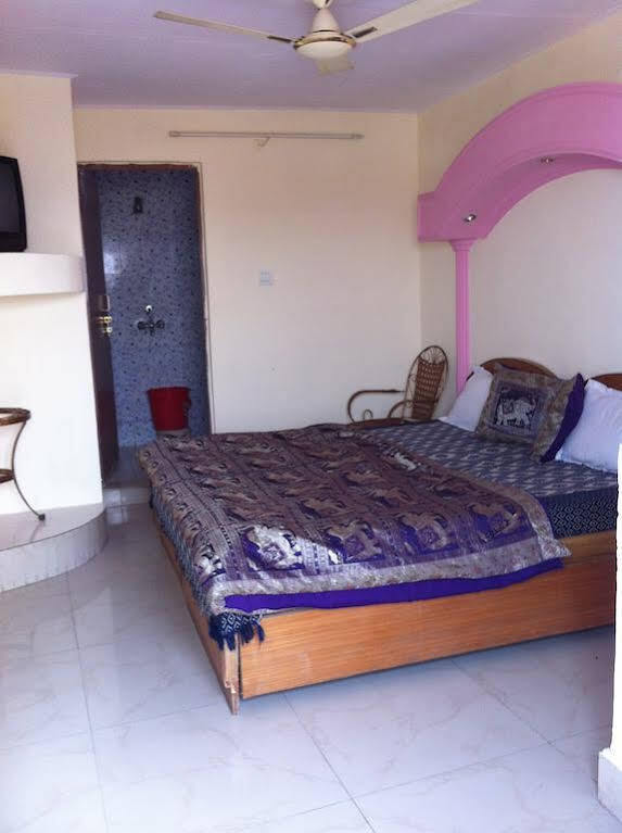 Saniya Palace Agra  Exterior photo